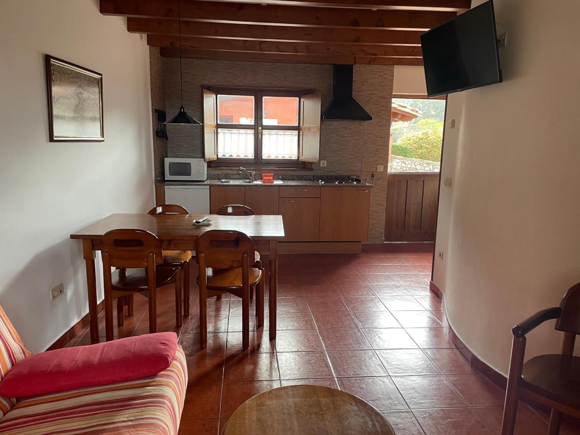 Apartamentos El Cueto De Los Collado Villanueva de Pria Екстериор снимка
