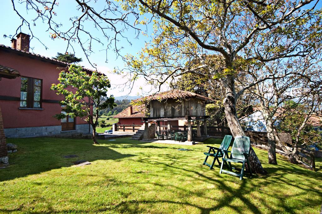Apartamentos El Cueto De Los Collado Villanueva de Pria Екстериор снимка